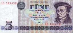 M&uuml;ntzer has appeared on banknotes - here, a 5-Mark note from East Germany, issued in 1975, 450th anniversary of the Peasants` War.